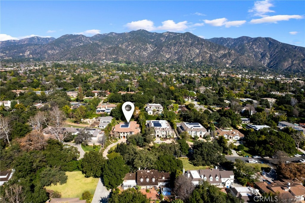 Property Photo: 975 Hampton Road CA 91006