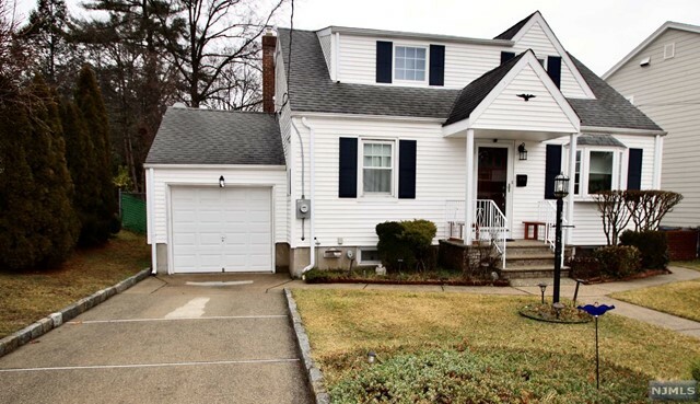 Property Photo:  38-11 Pellington Drive  NJ 07410 