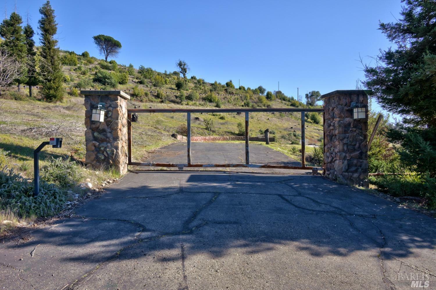 Property Photo:  6000 Foothill Ranch Road  CA 95404 