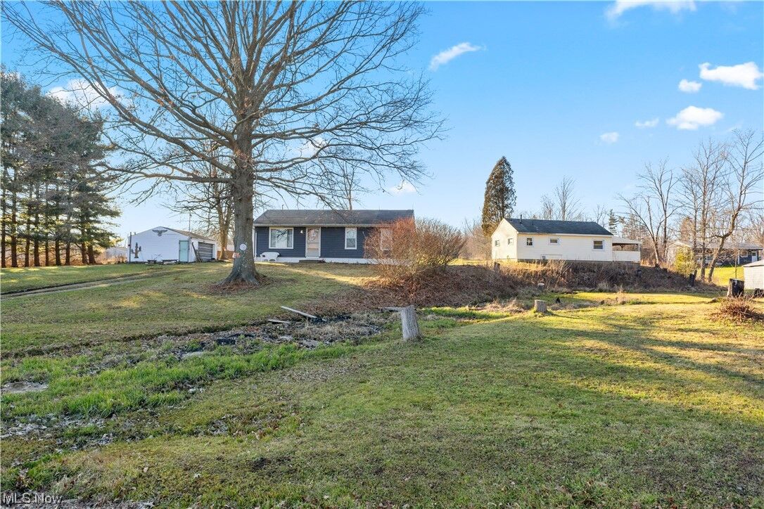 Property Photo:  14898 S Duck Creek Road  OH 44460 