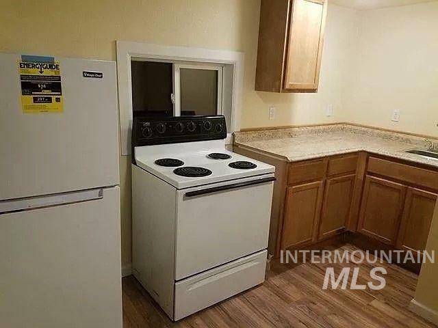 Property Photo:  410 &Amp 412 5th Street  WA 99403 