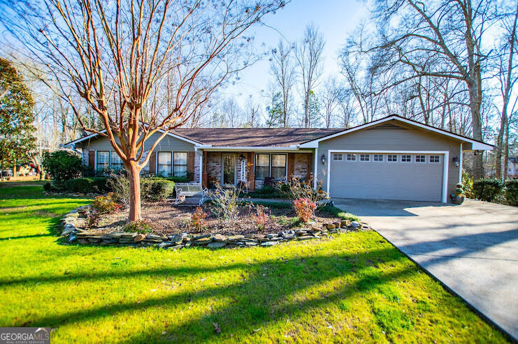 Property Photo: 380 Duke Drive AL 36264