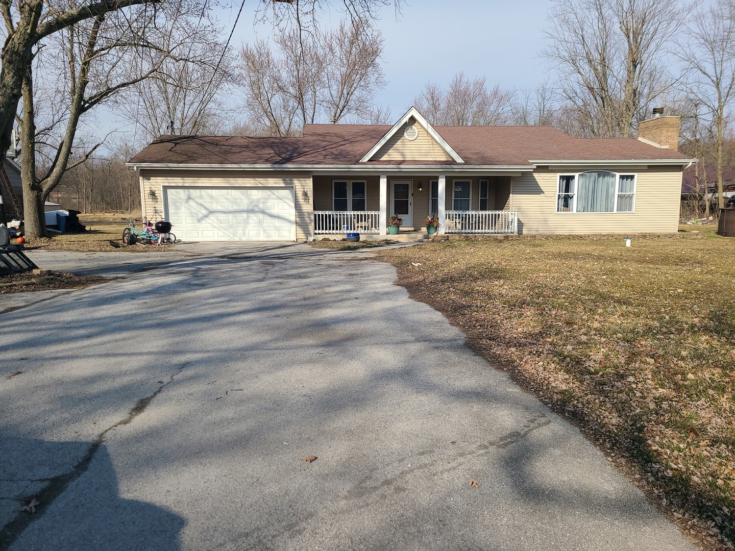 Property Photo:  2224 W Wolpers Road  IL 60466 