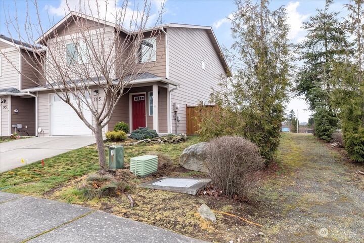 Property Photo:  105 NE Melrose Drive  WA 98277 