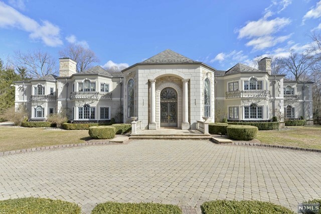 Property Photo:  101 Fox Hedge Road  NJ 07458 