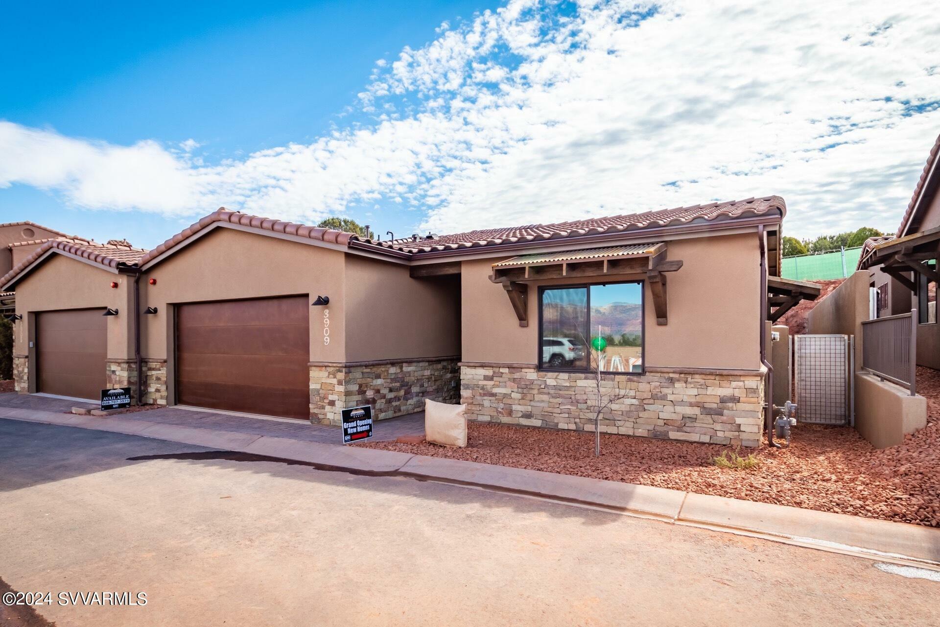 Property Photo:  3808 Portofino Way 20  AZ 86336 