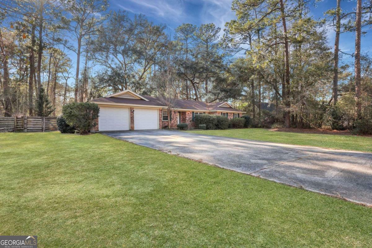 Property Photo:  607 Sandy Run Drive  GA 31313 