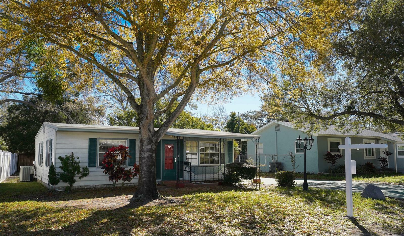 Property Photo:  1517 Douglas Avenue  FL 34698 