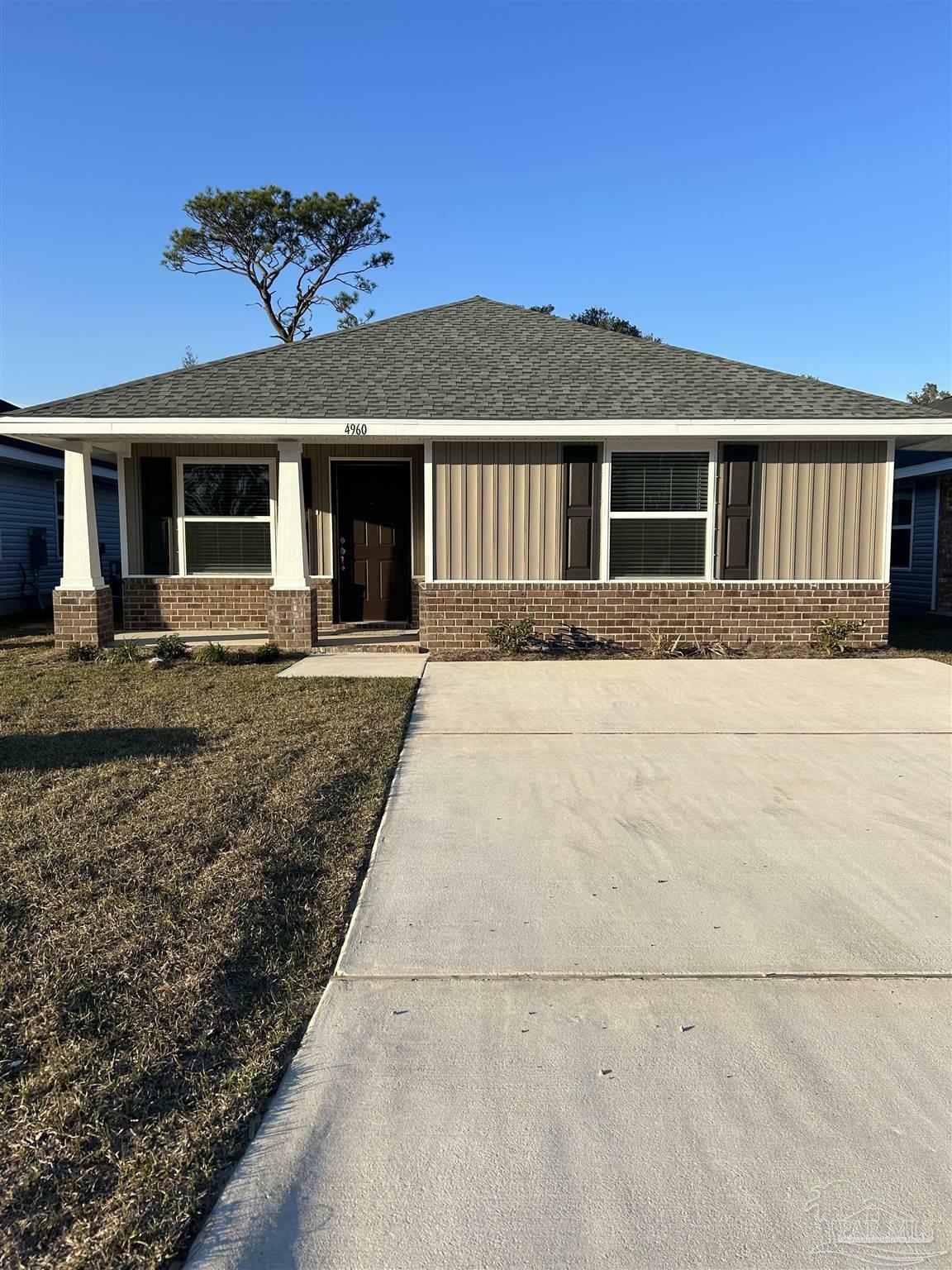 Property Photo:  4945 Muldoon Pointe Rd 14B  FL 32526 