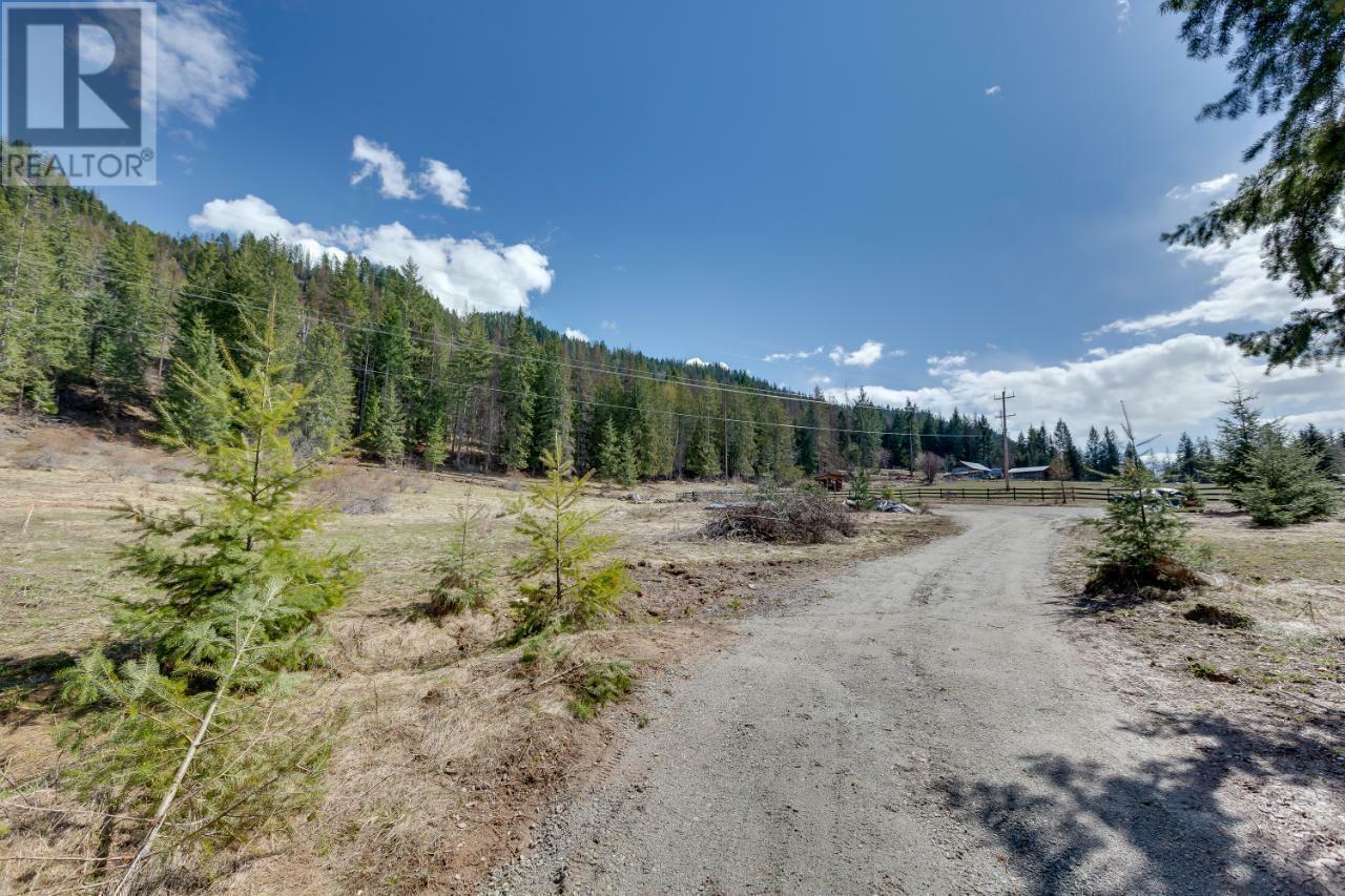 Property Photo:  14448 Highway 3A  BC V0B 1S0 