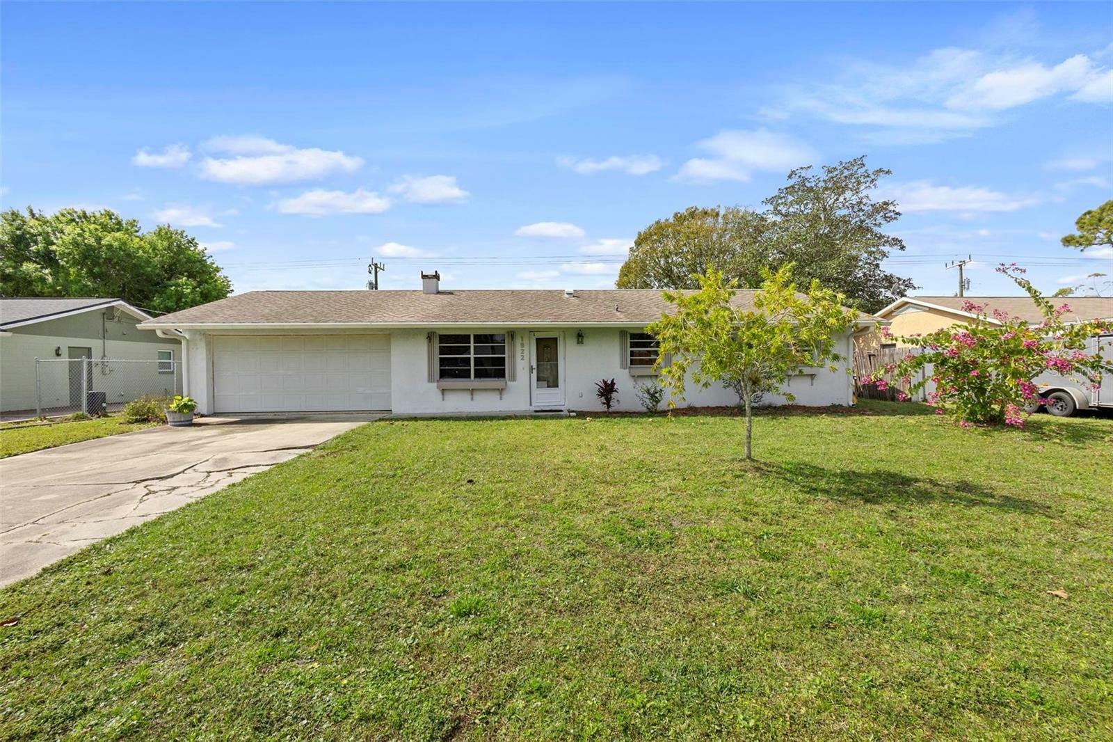 Property Photo:  1922 Willow Oak Drive  FL 32141 