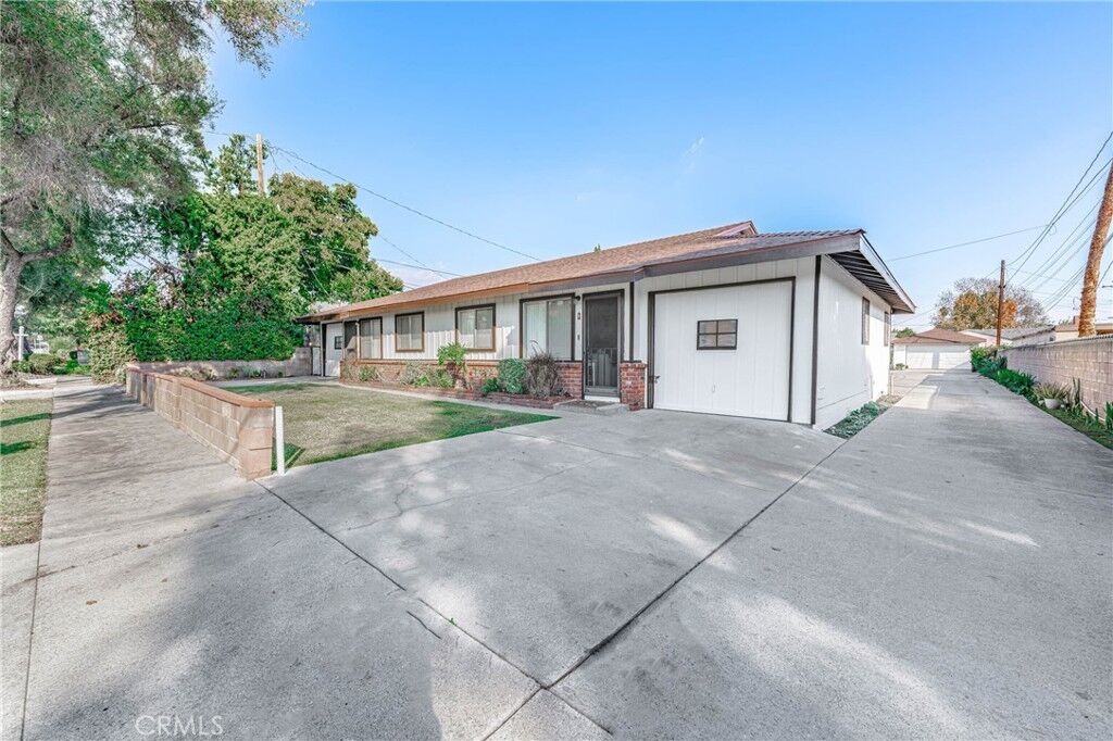 Property Photo:  1710 S 5th Avenue  CA 91016 
