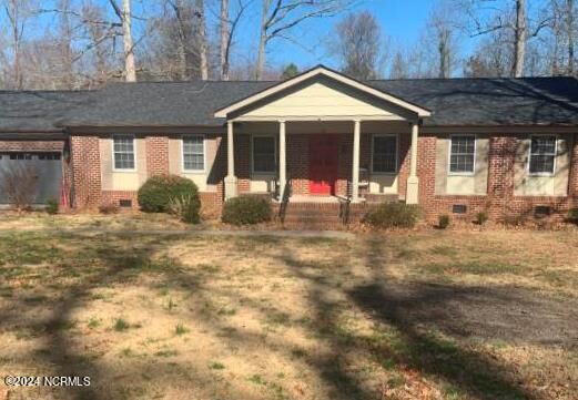 Property Photo:  212 Pinewood Drive  NC 27921 