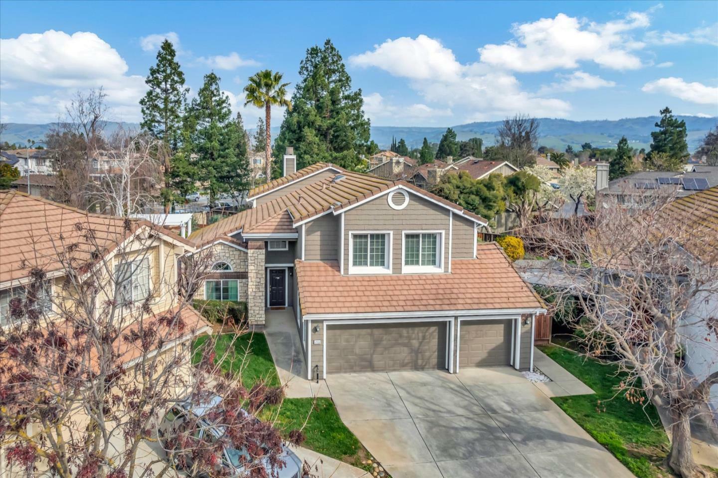 Property Photo:  17550 Montoya Circle  CA 95037 