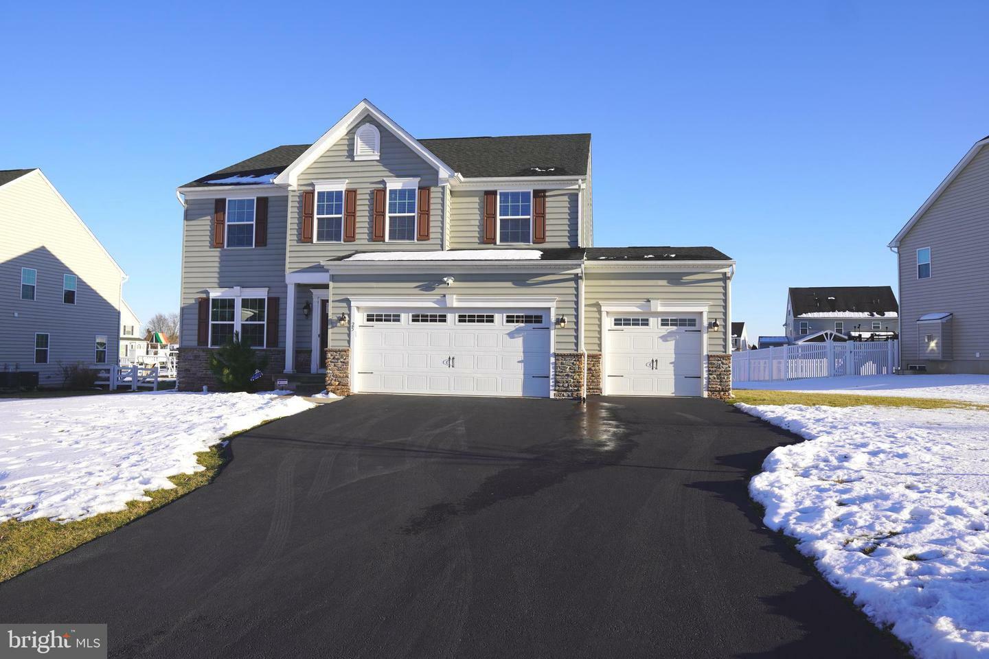 Property Photo:  25 Huntsville Drive  PA 19525 