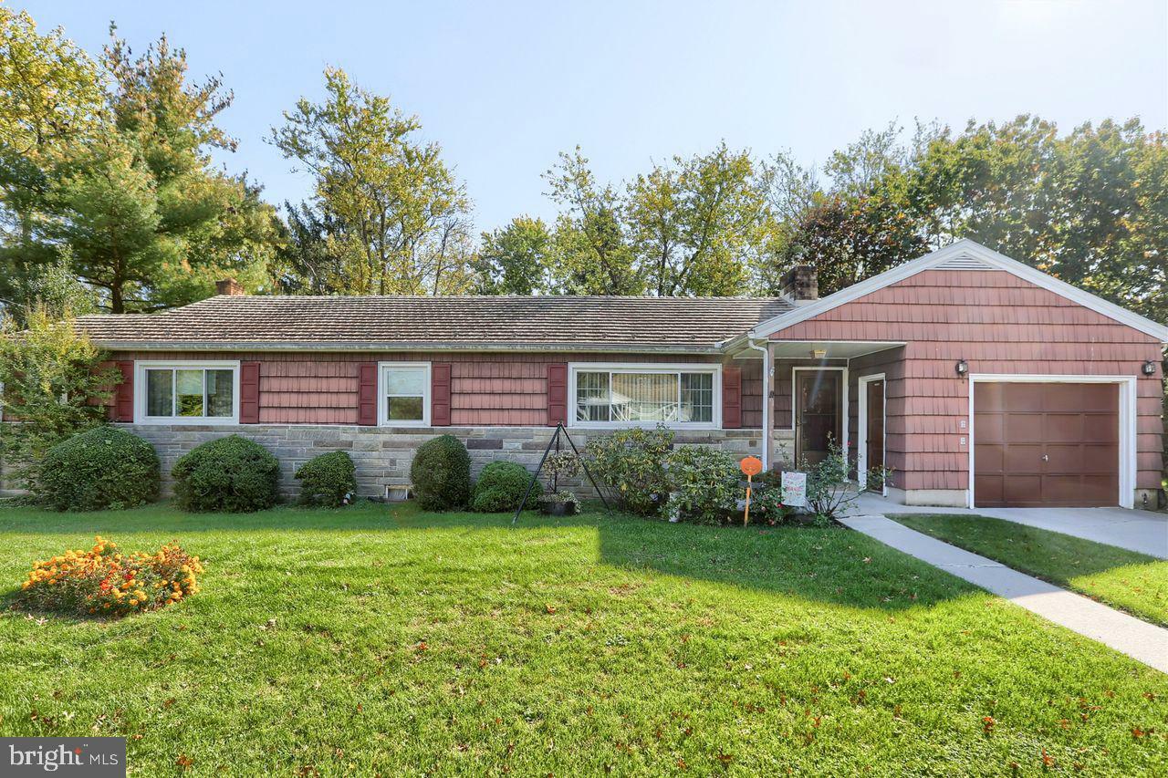 Property Photo:  180 W Caren Drive  PA 17028 