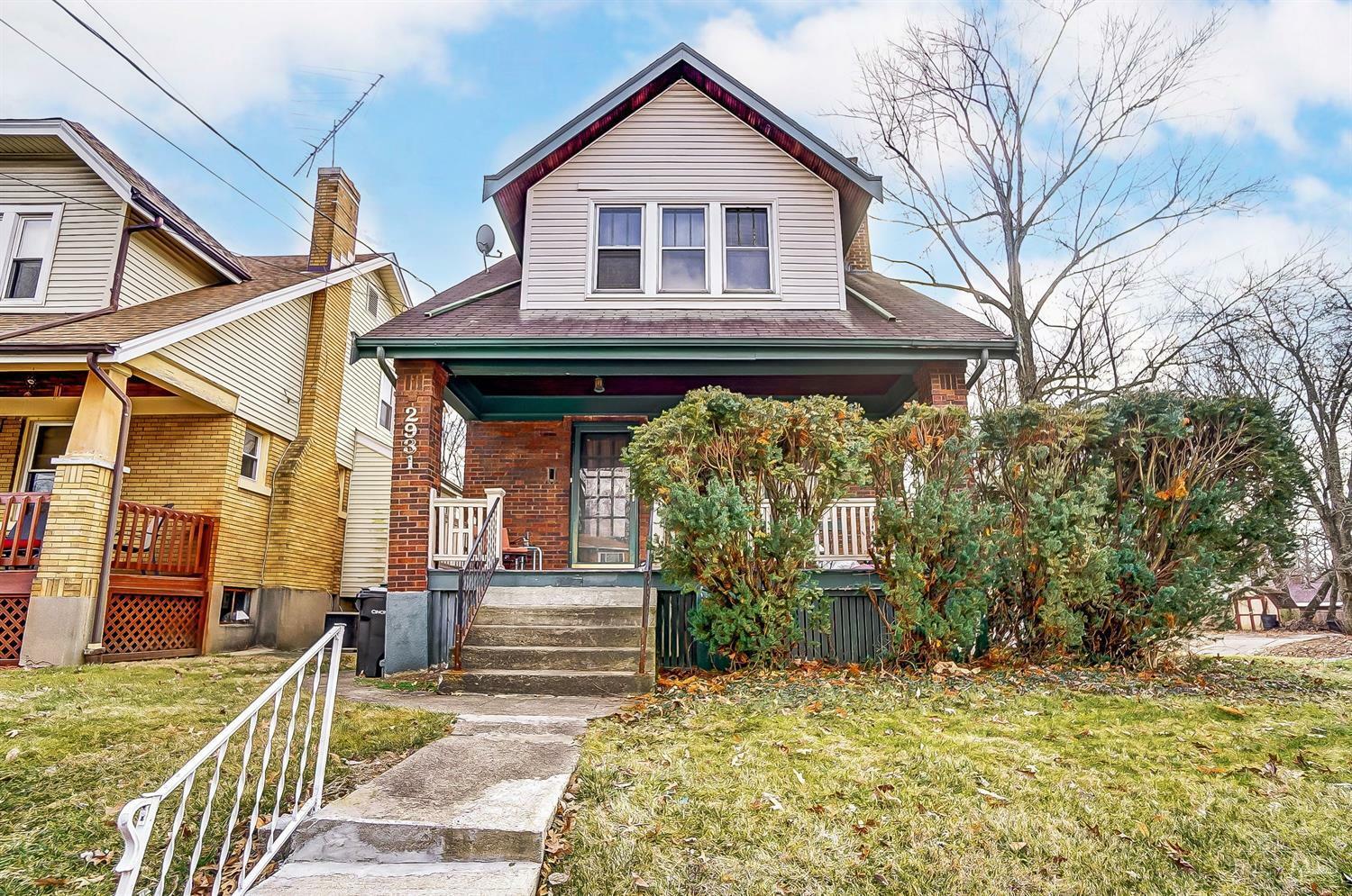 Property Photo:  2931 Kling Avenue  OH 45211 