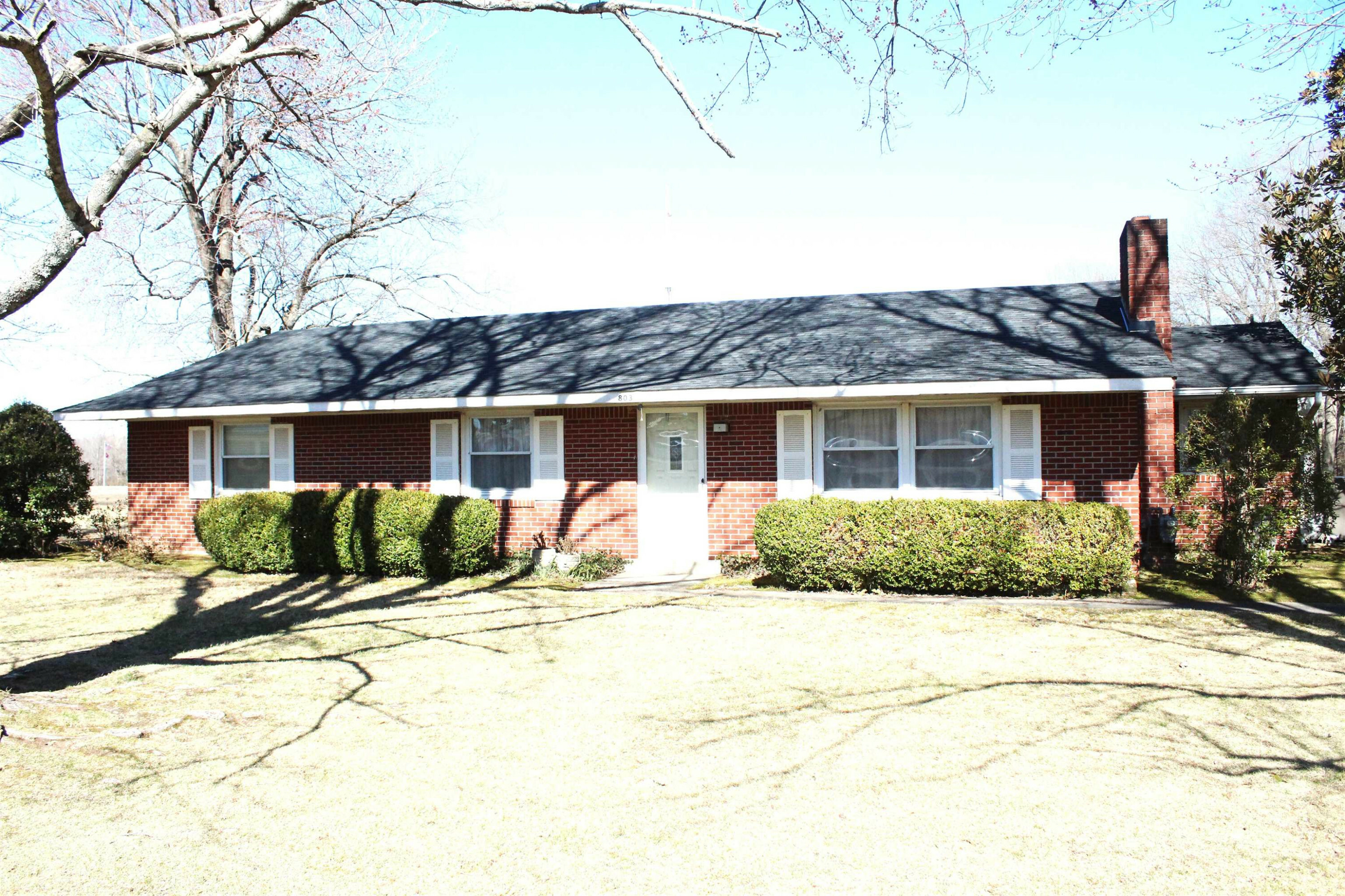 Property Photo:  803 Gibson Road  TN 38382 