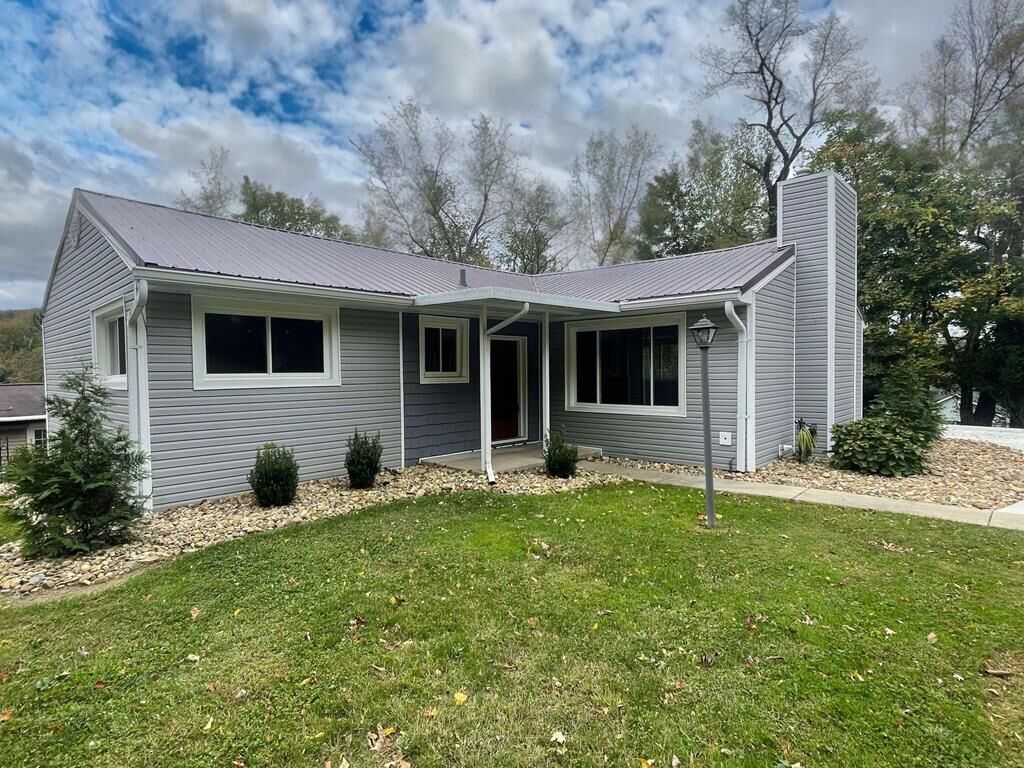 Property Photo: 1336 Hogan Street OH 45662