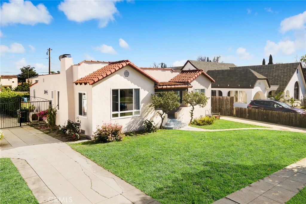 Property Photo:  1512 S Chapel Avenue  CA 91801 