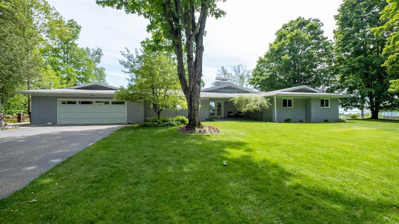 Property Photo:  6918 Harbor - Petoskey  MI 49740 