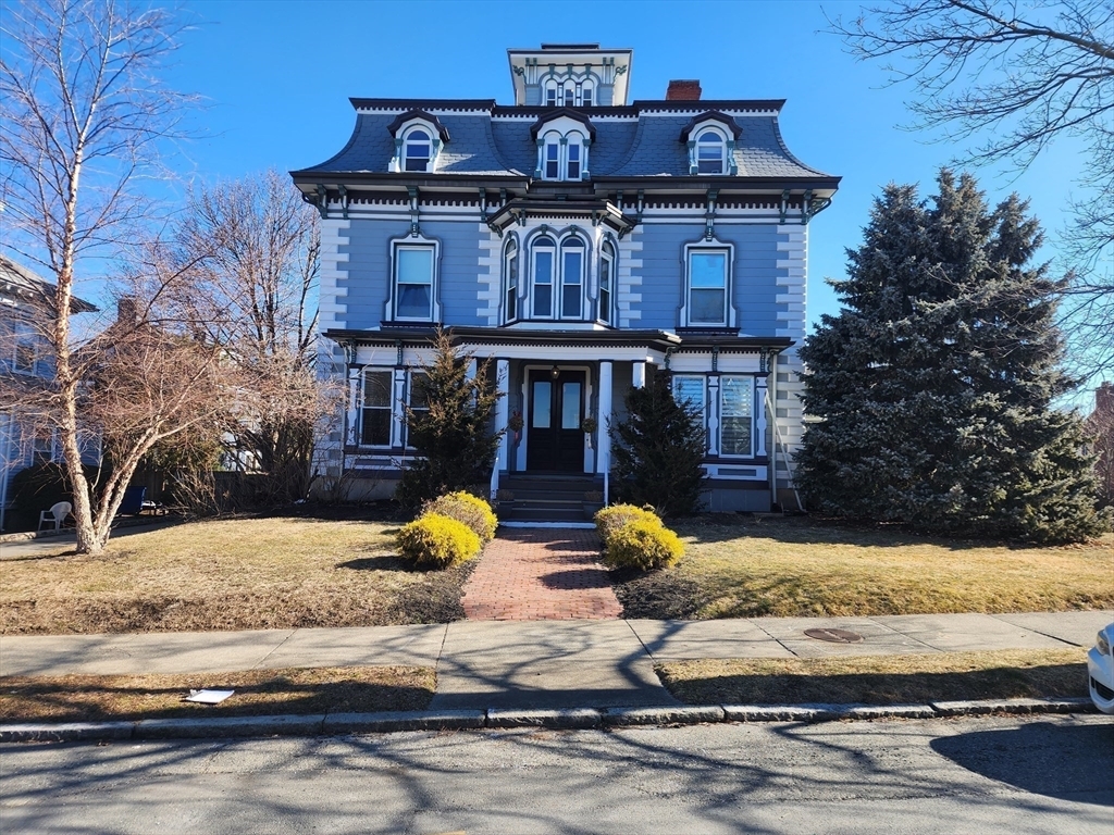 Property Photo: 281 Ocean St 2 MA 01902