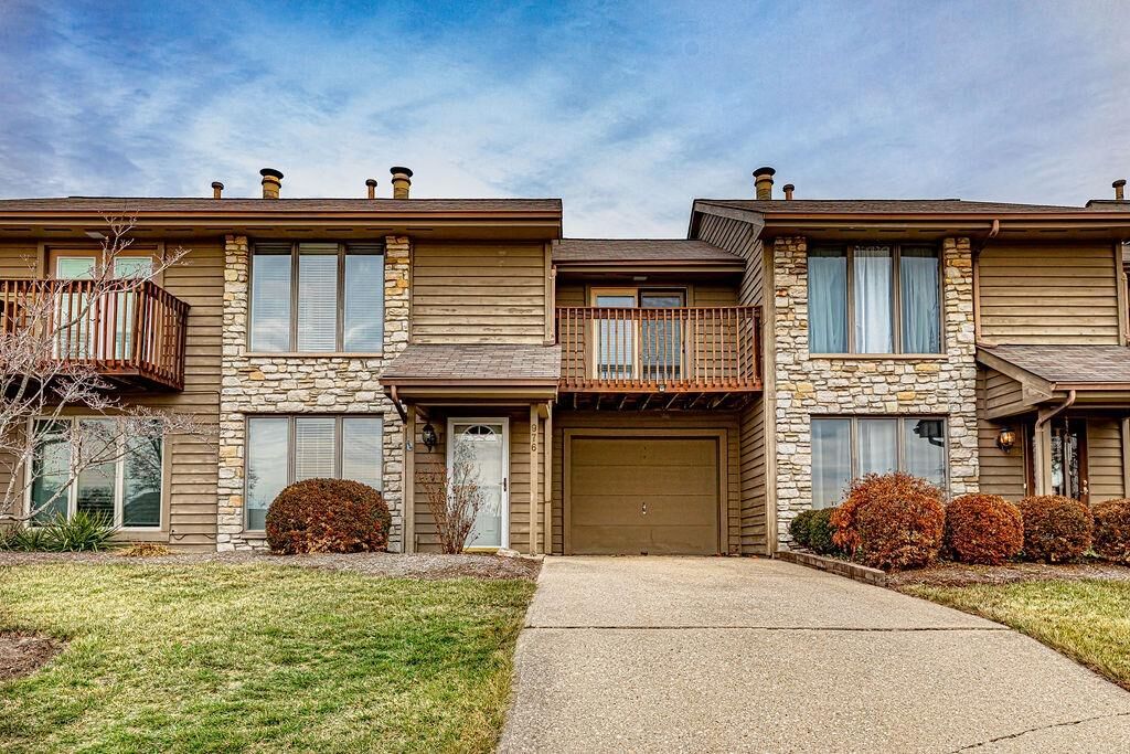 Property Photo:  976 Marcia Court  IN 47025 