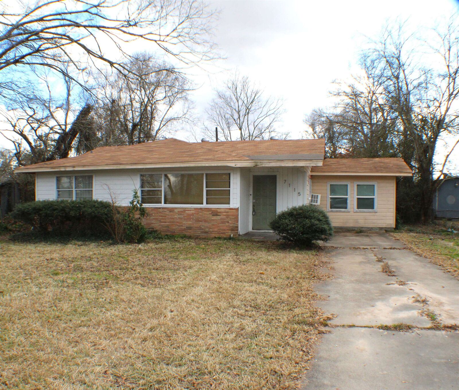 Property Photo:  7115 Click Dr.  TX 77708 