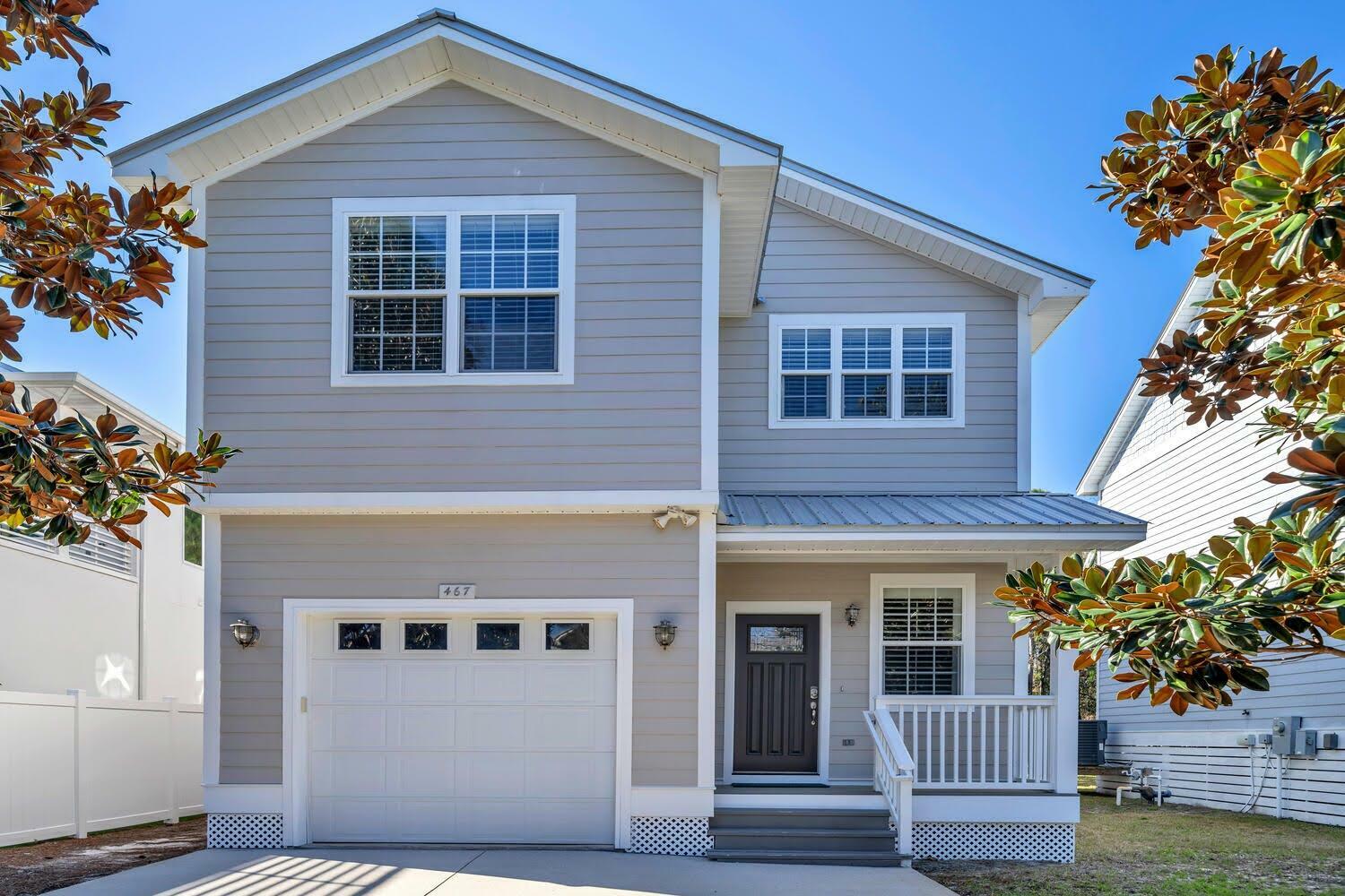 Property Photo: 467 Bayshore Drive FL 32550