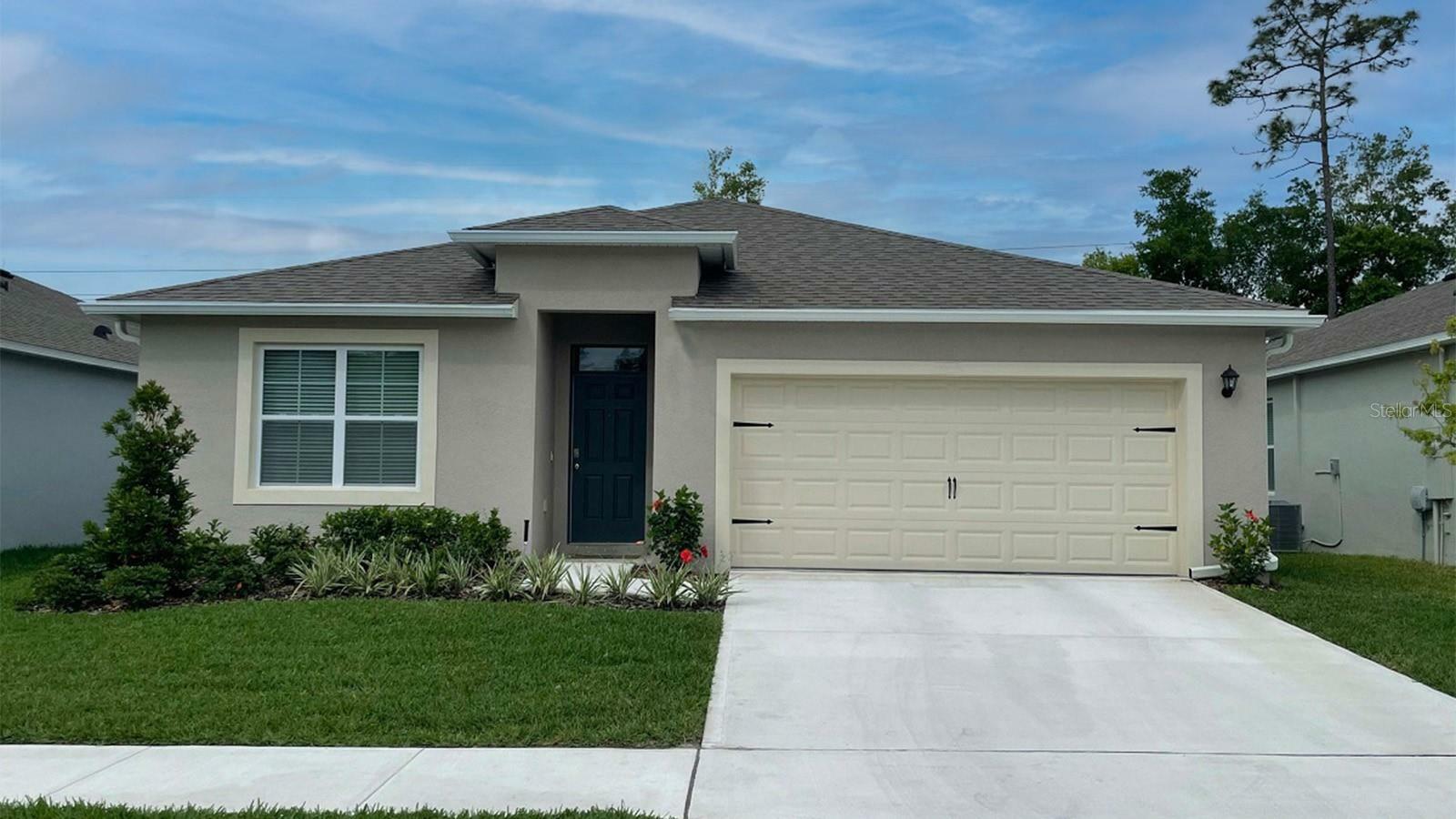 Property Photo:  3326 Aruba Way  FL 33844 