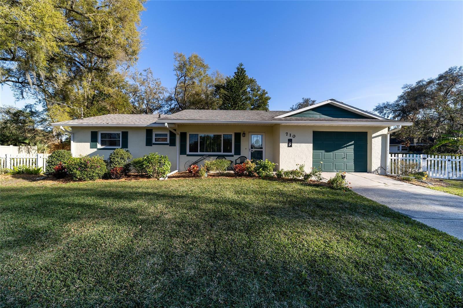 Property Photo:  710 Southern Drive  FL 34731 