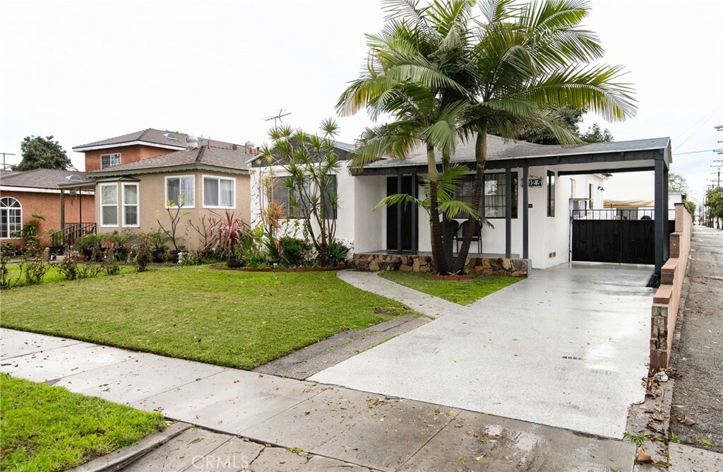 Property Photo:  9925 Jackson Avenue  CA 90280 