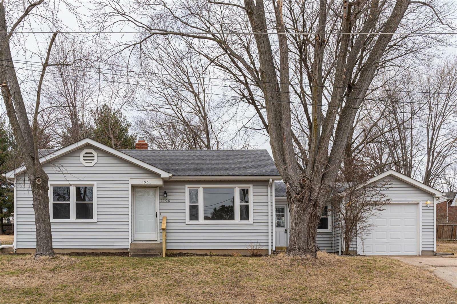 Property Photo:  1195 W 9th Street  MO 63090 