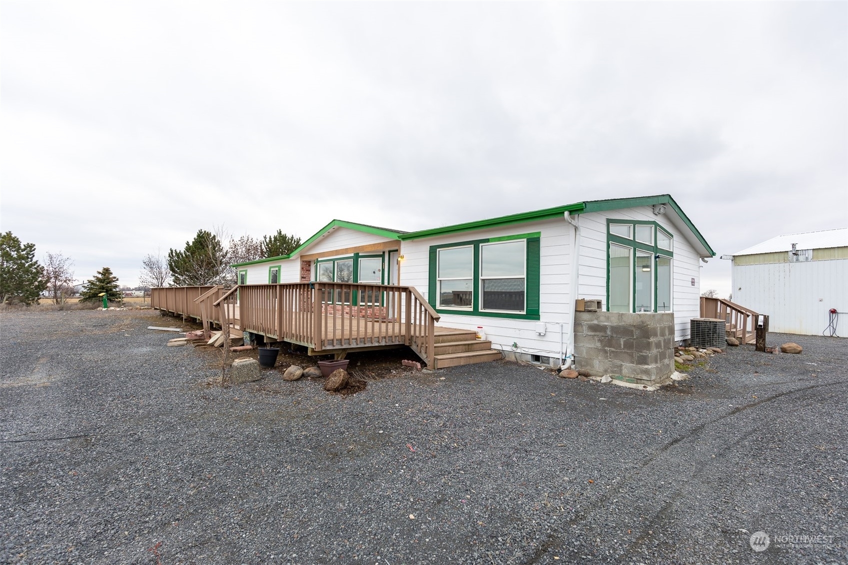 Property Photo:  5905 Road 3 NE  WA 98837 