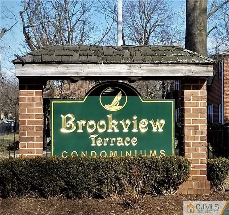 Property Photo: 289 Main Street 3B NJ 08884