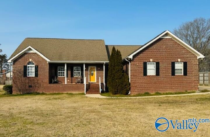 2744 Marguerite Street  Hokes Bluff AL 35903 photo