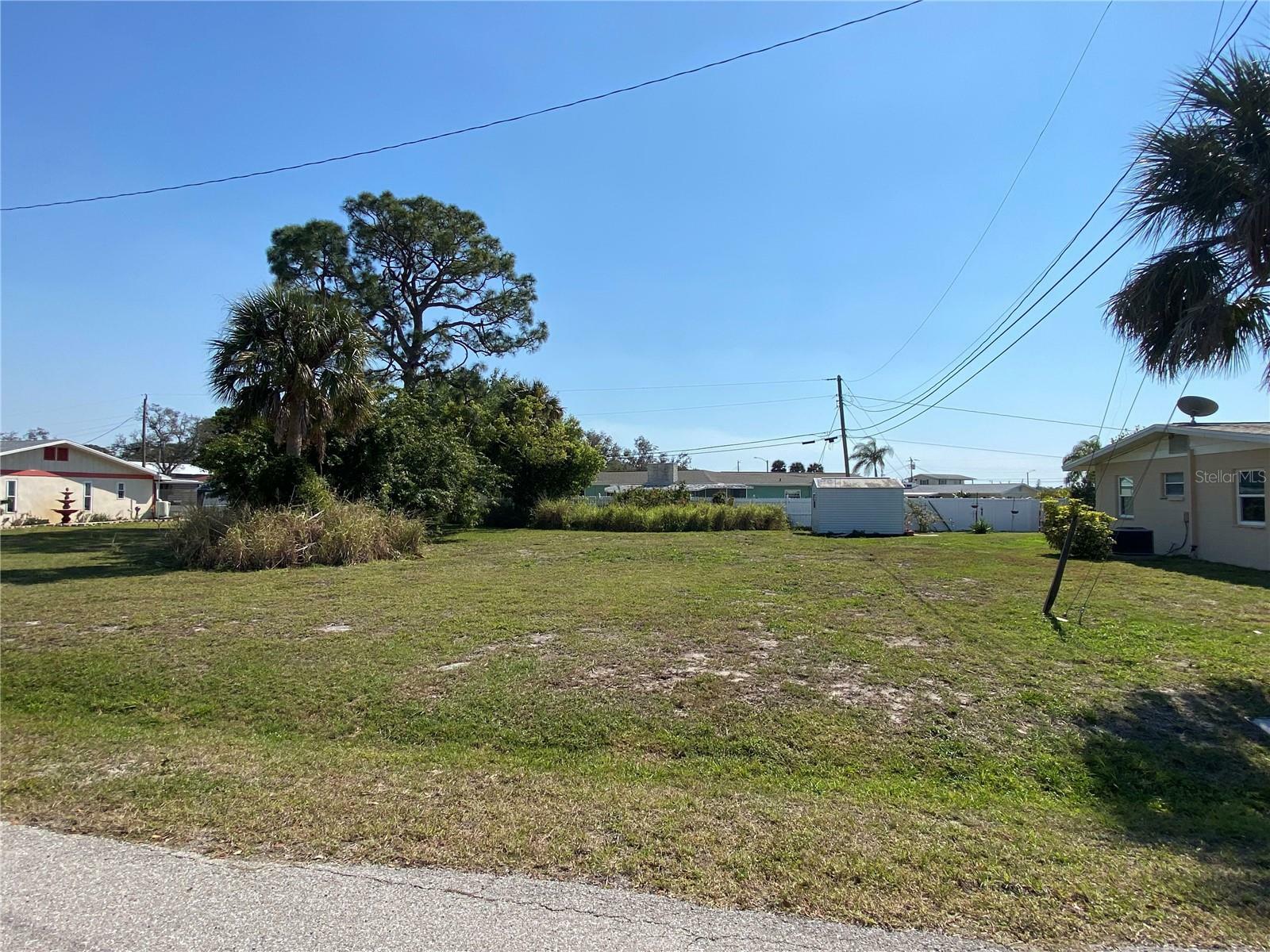 Property Photo:  Jupiter Rd  FL 34293 