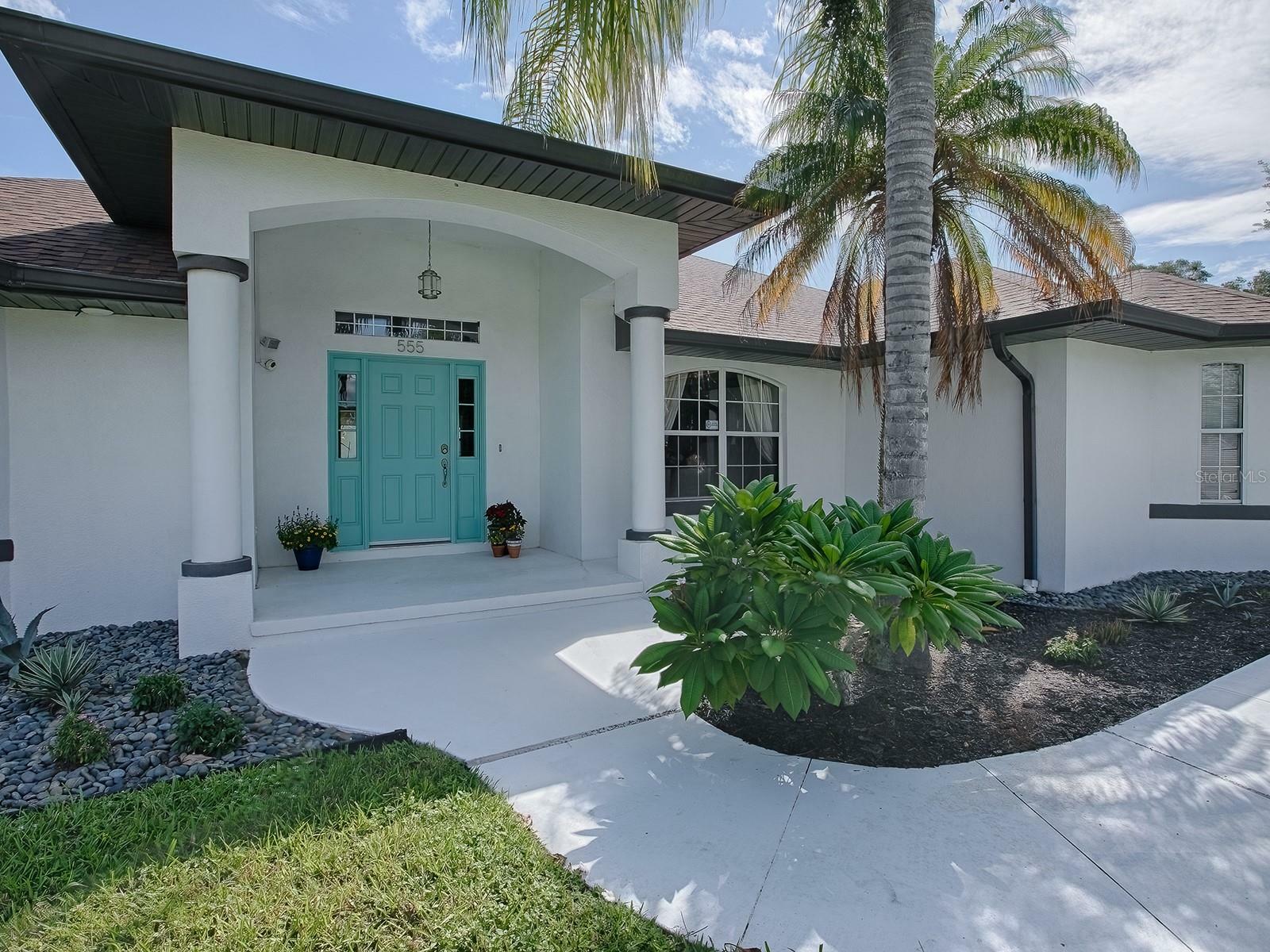 Property Photo:  555 Chautauqua Drive  FL 32757 