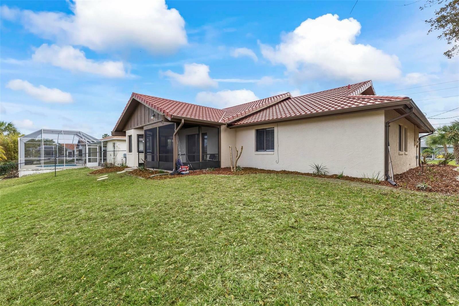 Property Photo:  115 Cimmaron Drive  FL 32137 