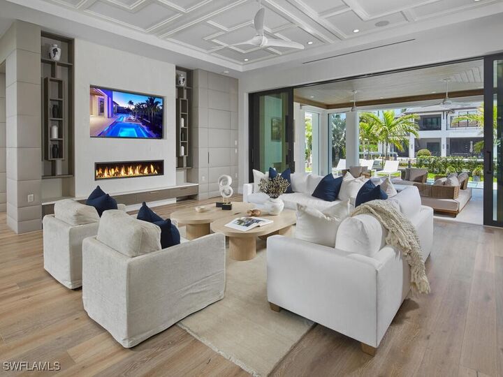 Property Photo:  595 16th Avenue S  FL 34102 