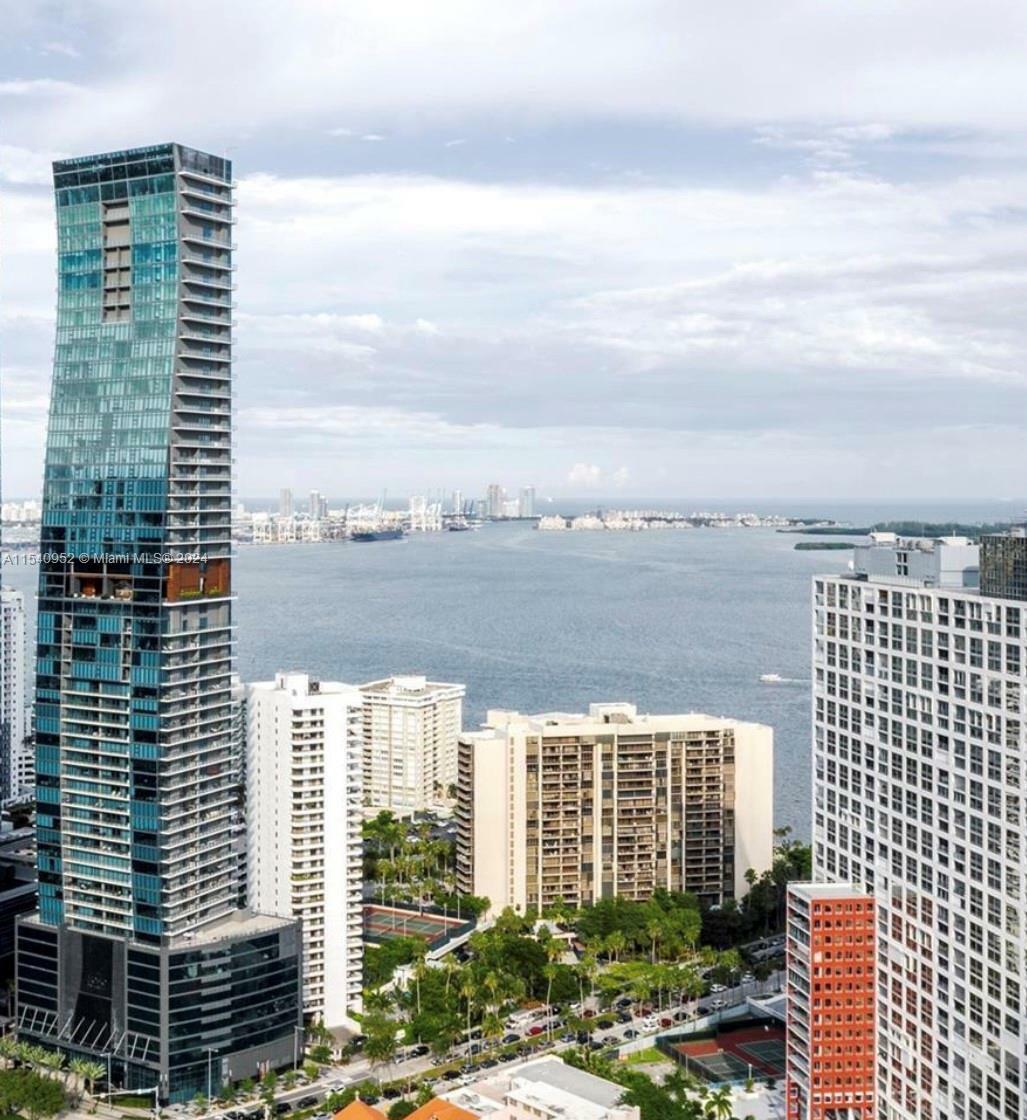 Property Photo:  1451 Brickell Ave 2502  FL 33131 