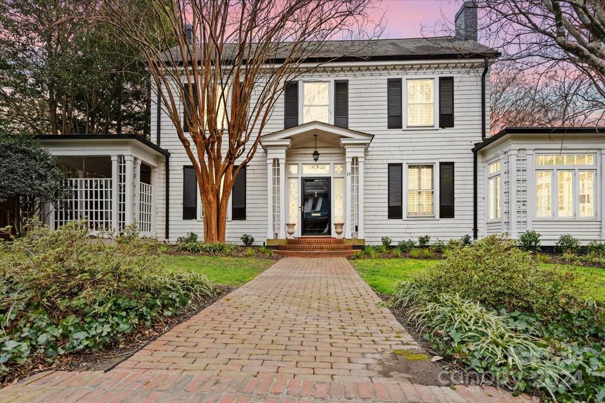 Property Photo:  19 Franklin Avenue NW  NC 28025 