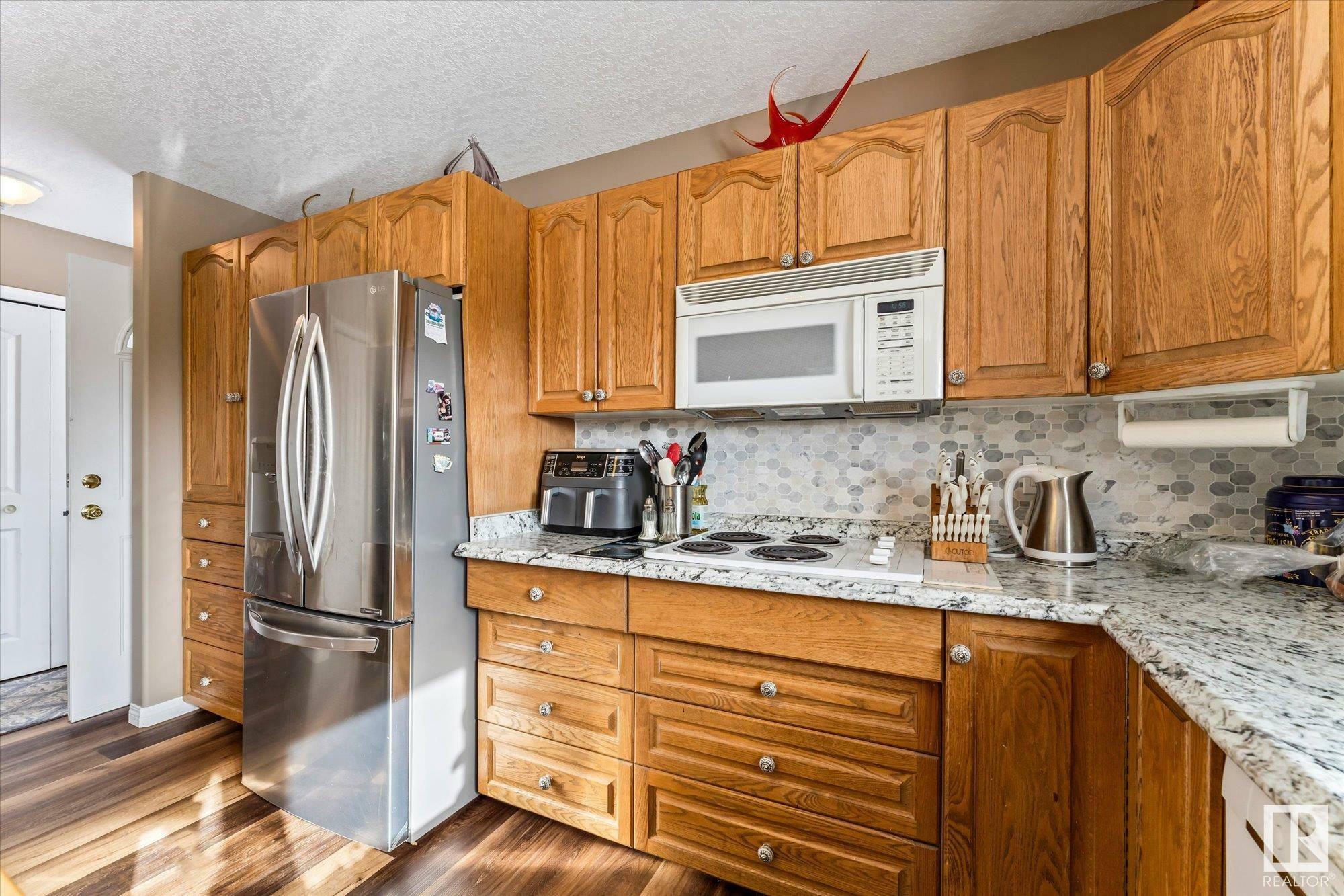 Property Photo:  53117 Rge Rd 14 16  AB T7Y 2T3 
