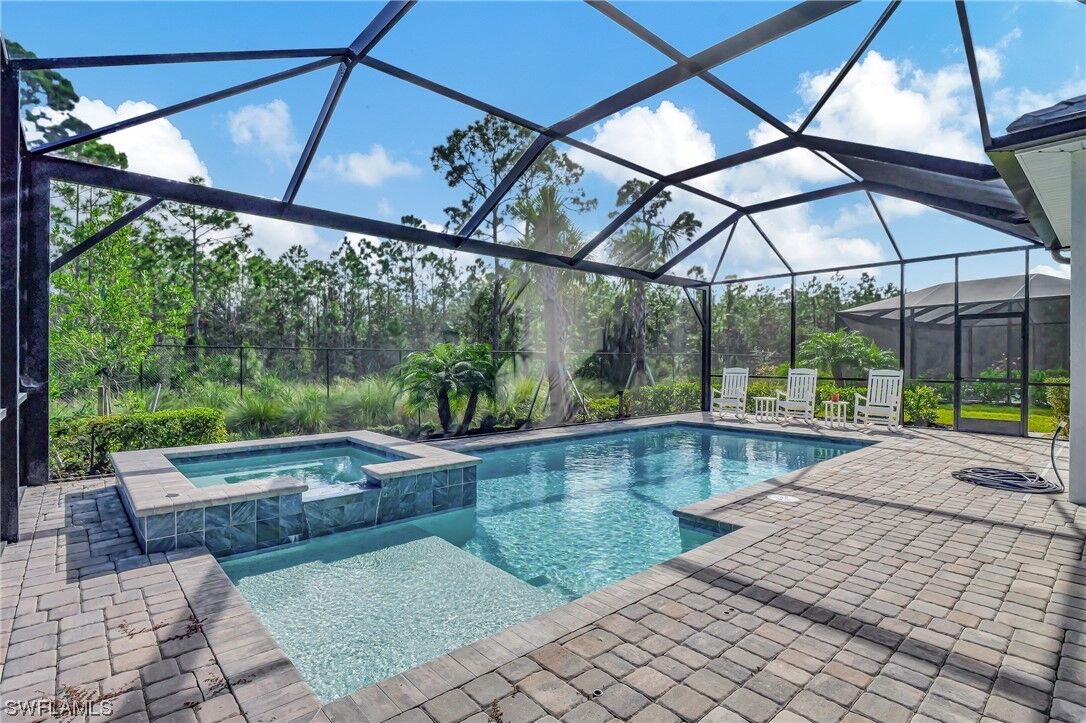 Property Photo:  14257 Blue Bay Circle  FL 33913 