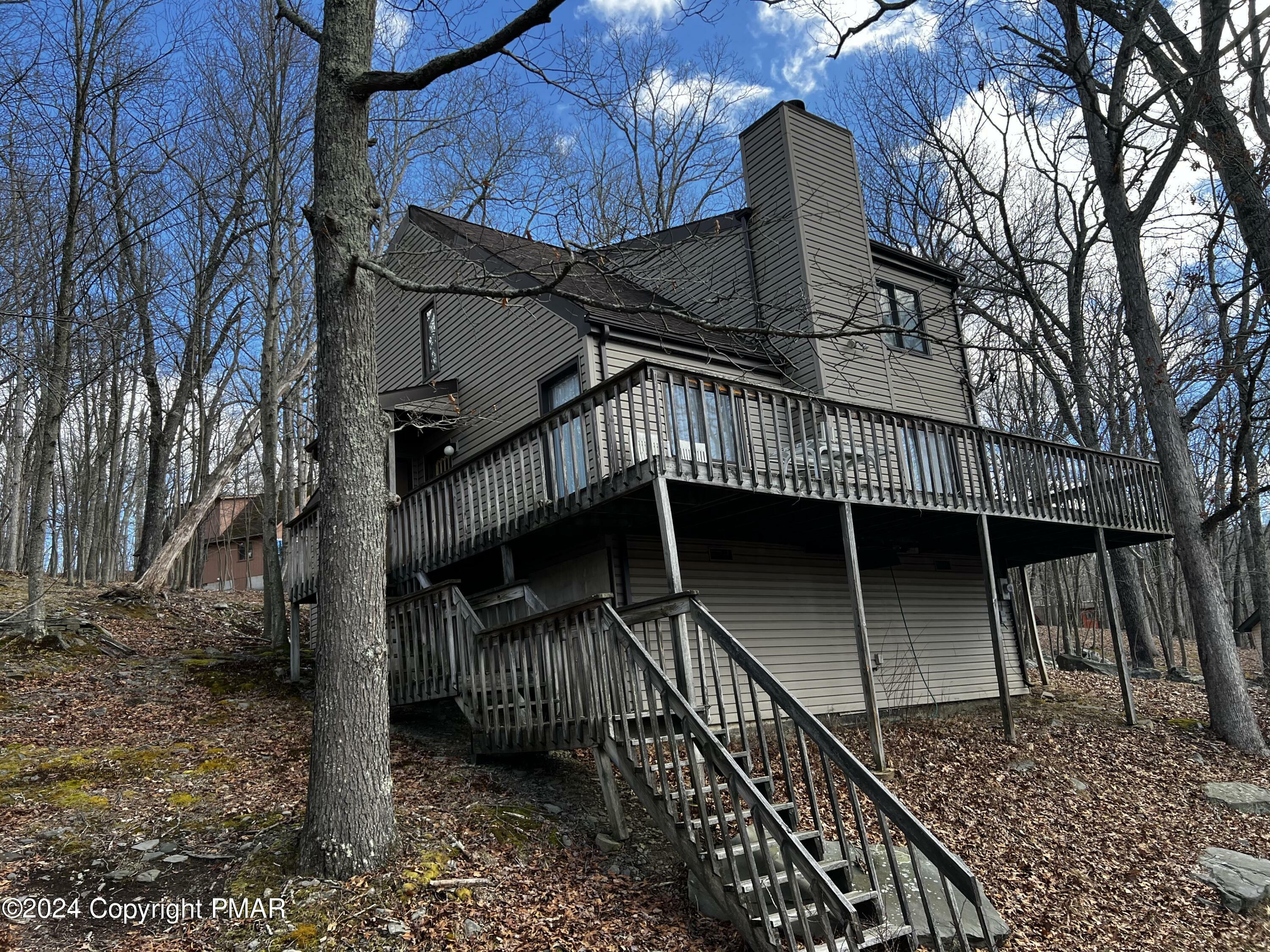 Property Photo:  214 Regent Street  PA 18324 