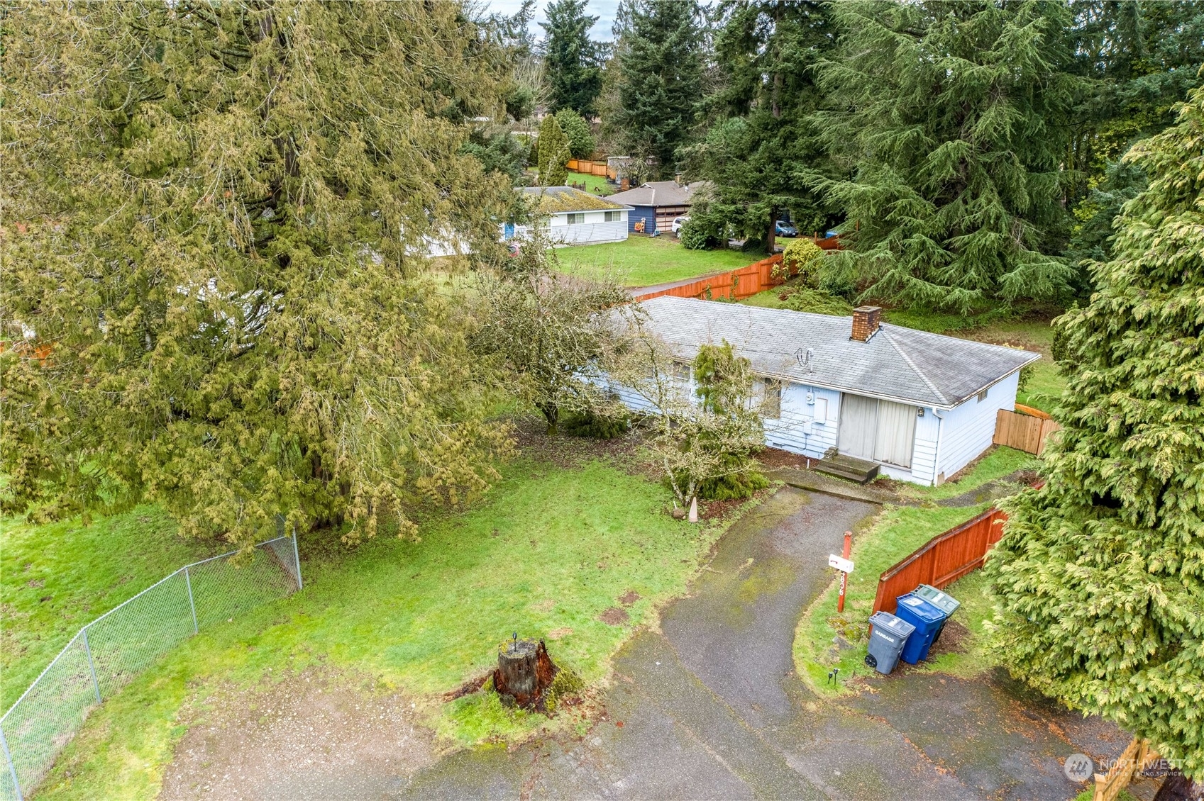 Property Photo:  4806 S 166th Street  WA 98188 