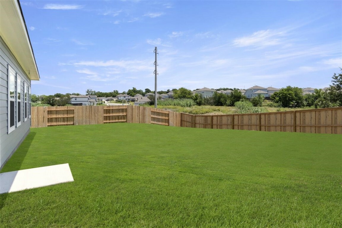 Property Photo:  11401 Comano Drive  TX 78747 