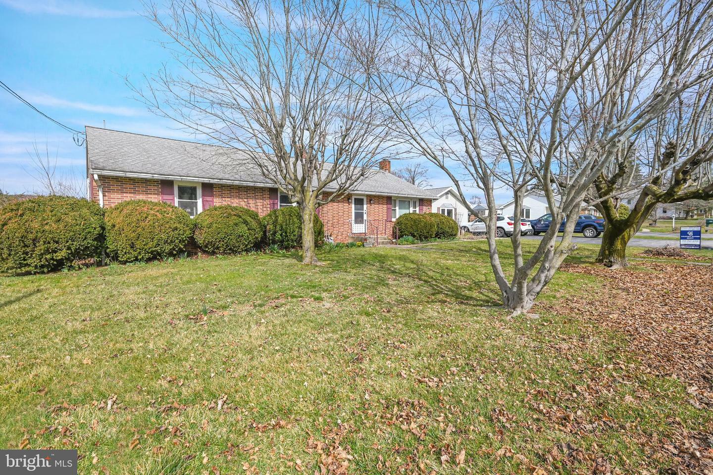 Property Photo:  820 Butter Road  PA 17315 