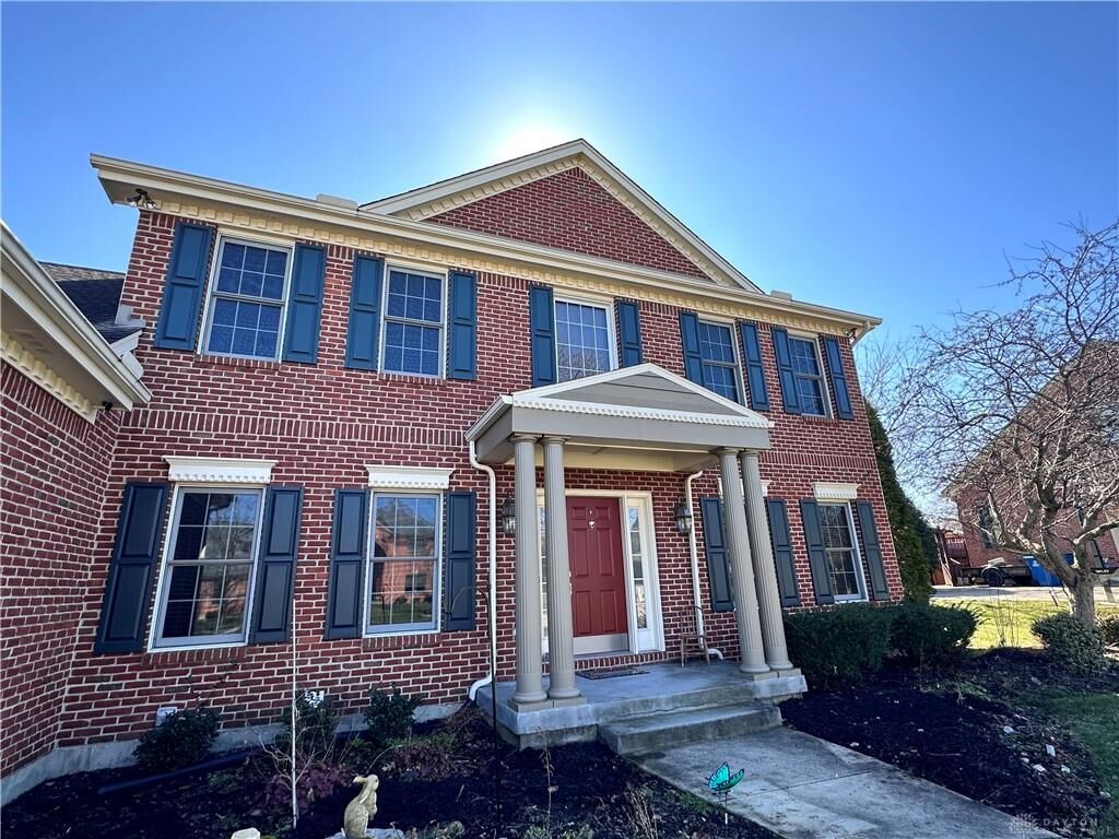 Property Photo: 819 Beechwood Drive OH 45371