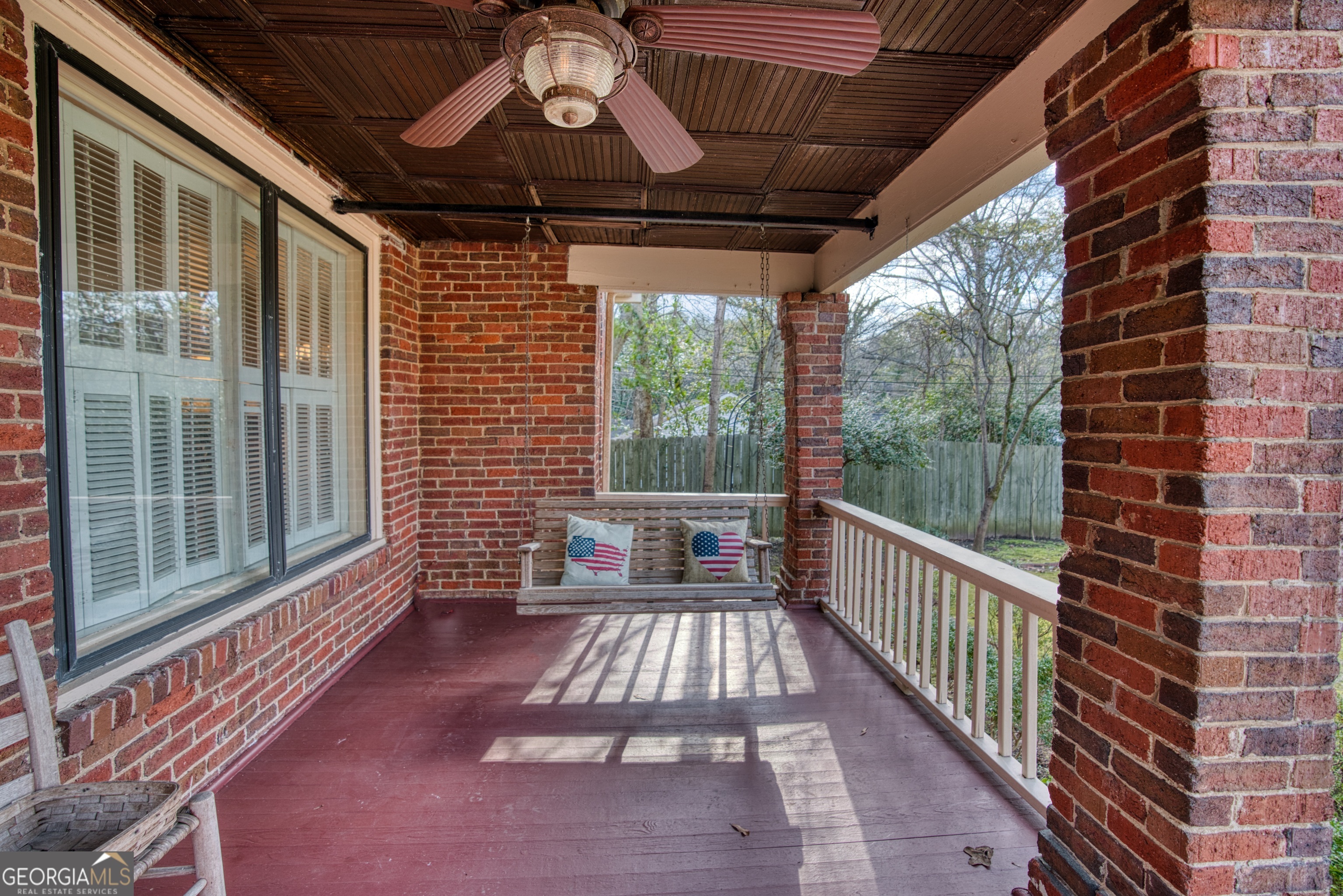 Property Photo:  202 E 11th Street SE  GA 30161 